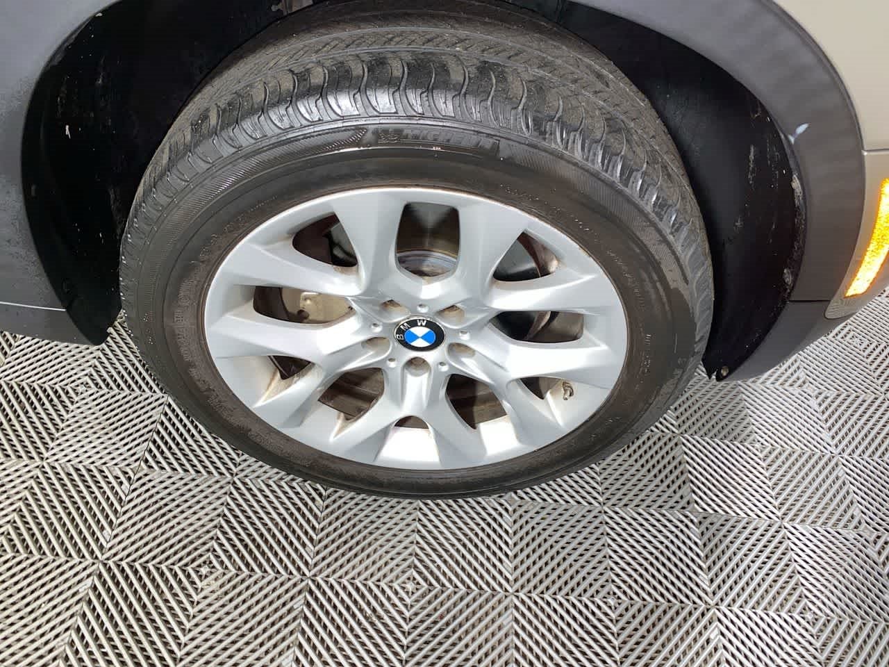 2011 BMW X5 Base
